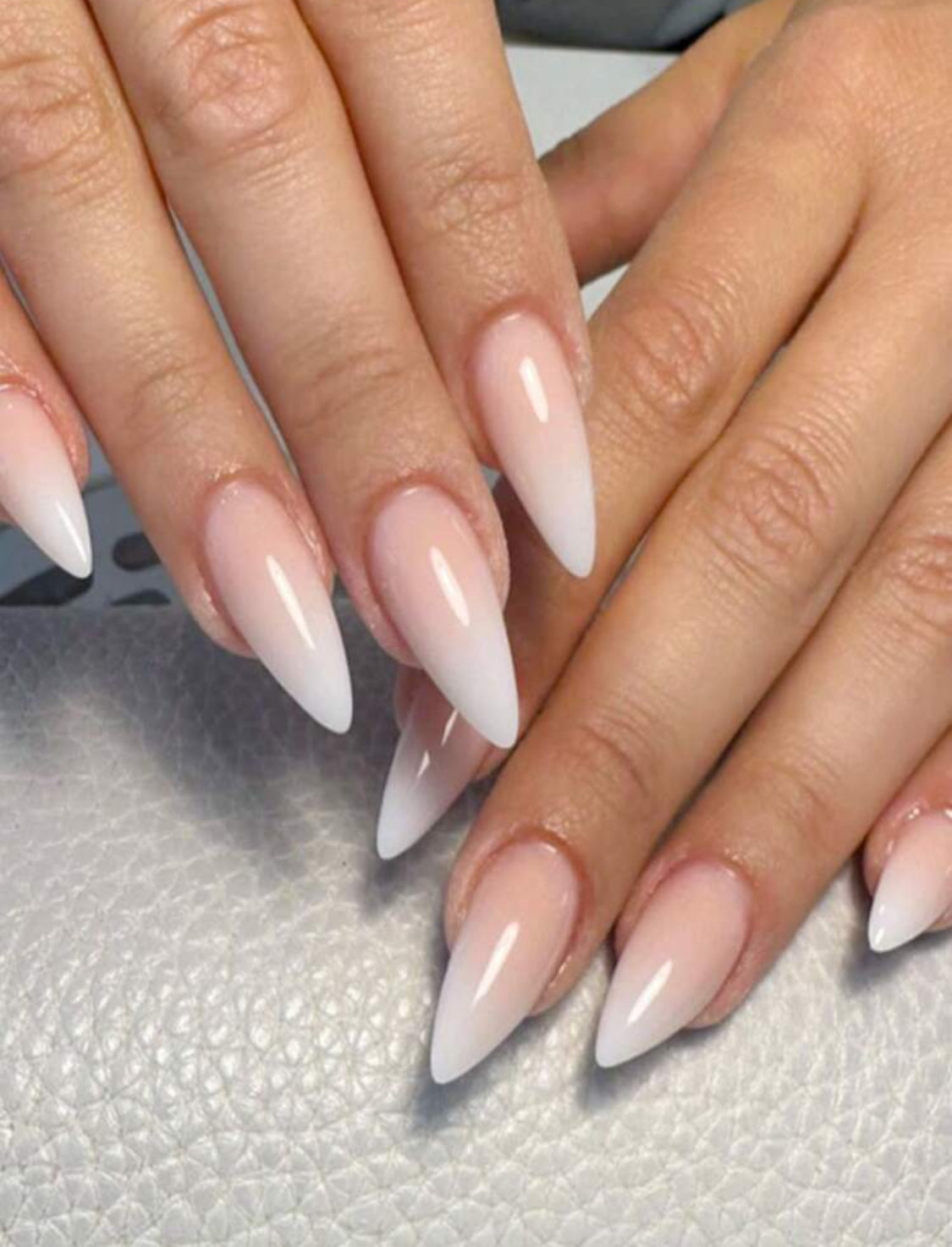 Ombre Almond Fake Nails