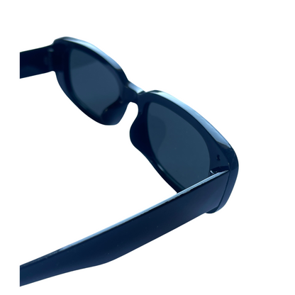 Fashionable Trendy Sunglasses Oval